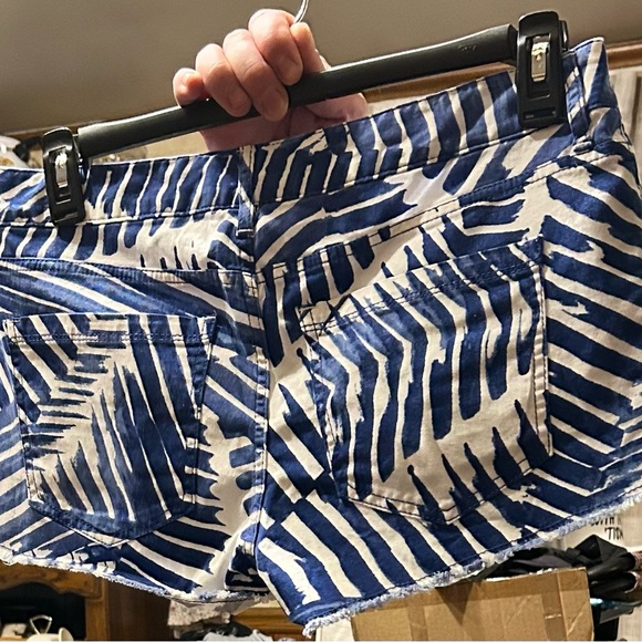 Express Zebra Print Blue and White Jean Shorts - Picture 2 of 3